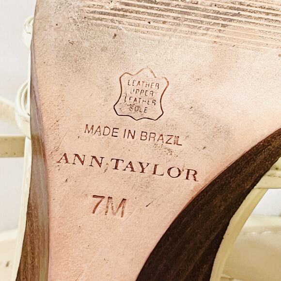 Ann Taylor Mid Heel Sandals Women 7M Cream Leather Ankle Strap Used - Picture 8 of 9